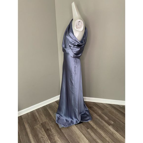 Amsale
Satin One-Shoulder Gown - Picture 7 of 11